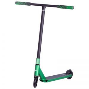 https://dviratininkams.lt/wp-content/uploads/2022/06/flyby-air-complete-pro-scooter-green-2_2.jpg